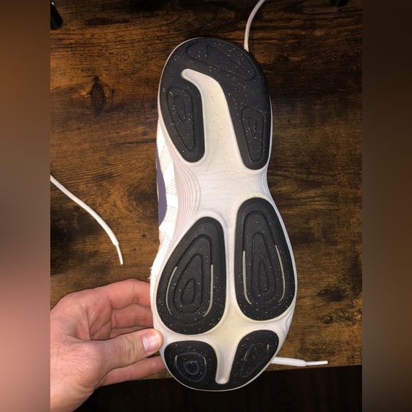 🟢5/$25 Nike Men Revolution 4 Sneakers Running Shoes White Grey 908988-101 - 11.5 - Picture 13 of 15